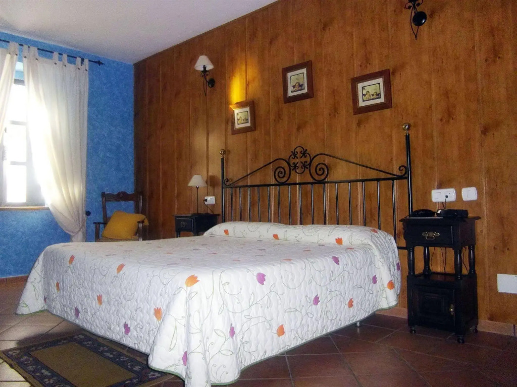 Hospedium Hotel Rural Soterraña