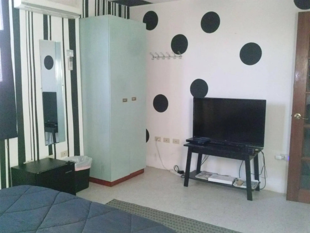 Moonlight Bay Hostel