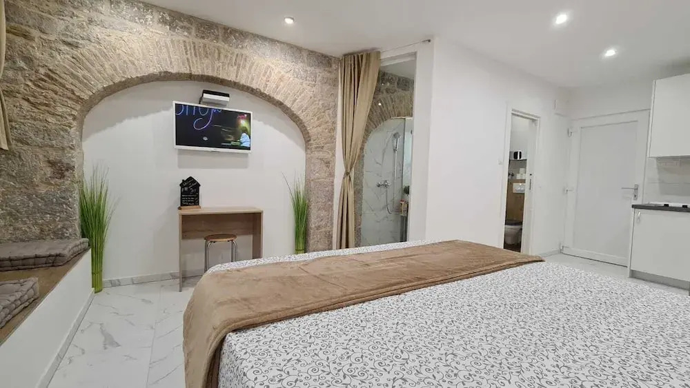 Tales Of Split-100 Meters From The Seafront