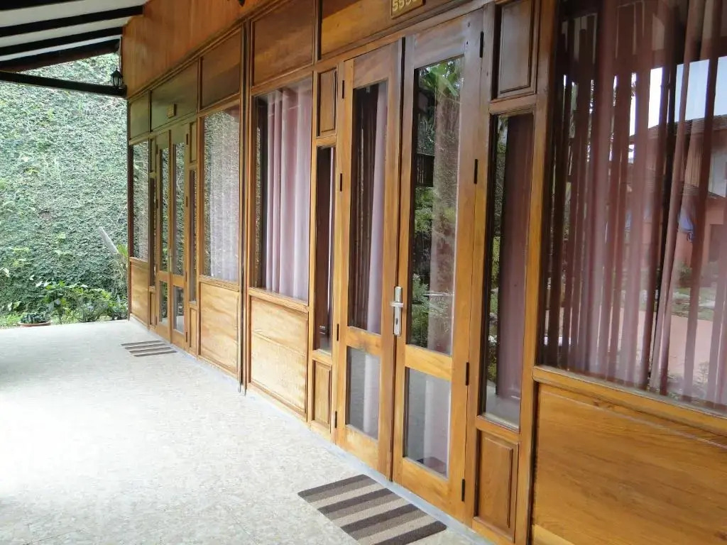 Charming Lao Hotel