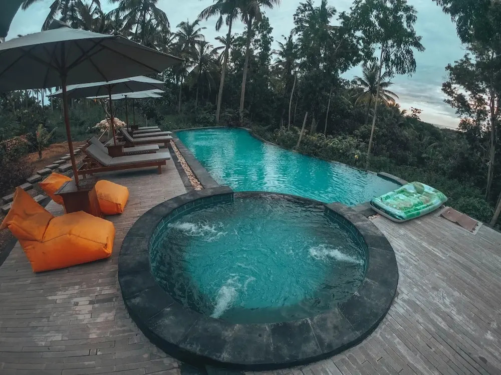 Meket Bungalows