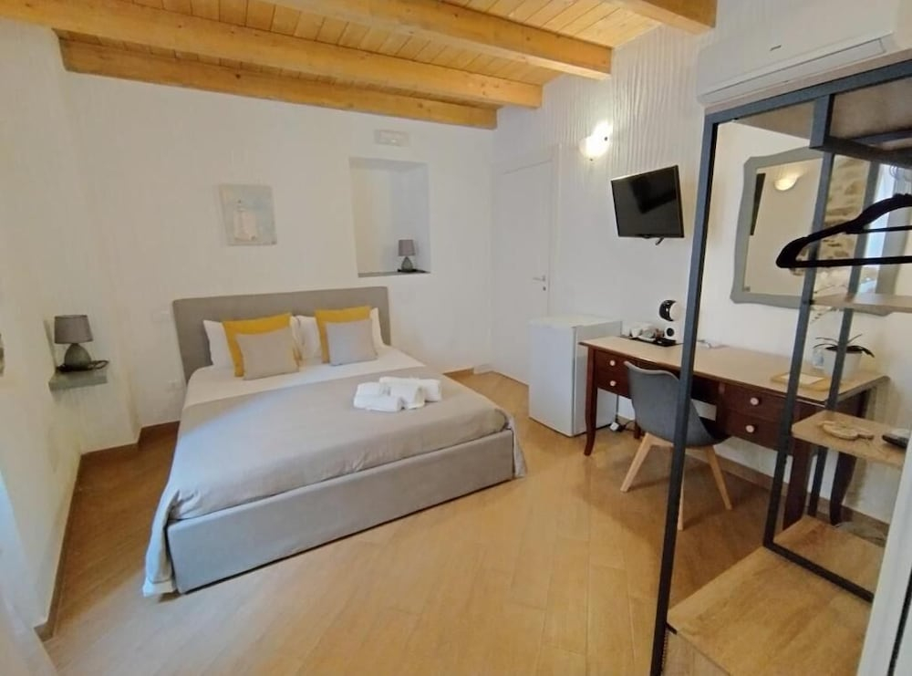 Holmann Suite & Rooms