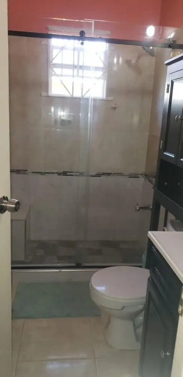 2 Bed-Sleeps 4-Gated community-5 Min Town Centre