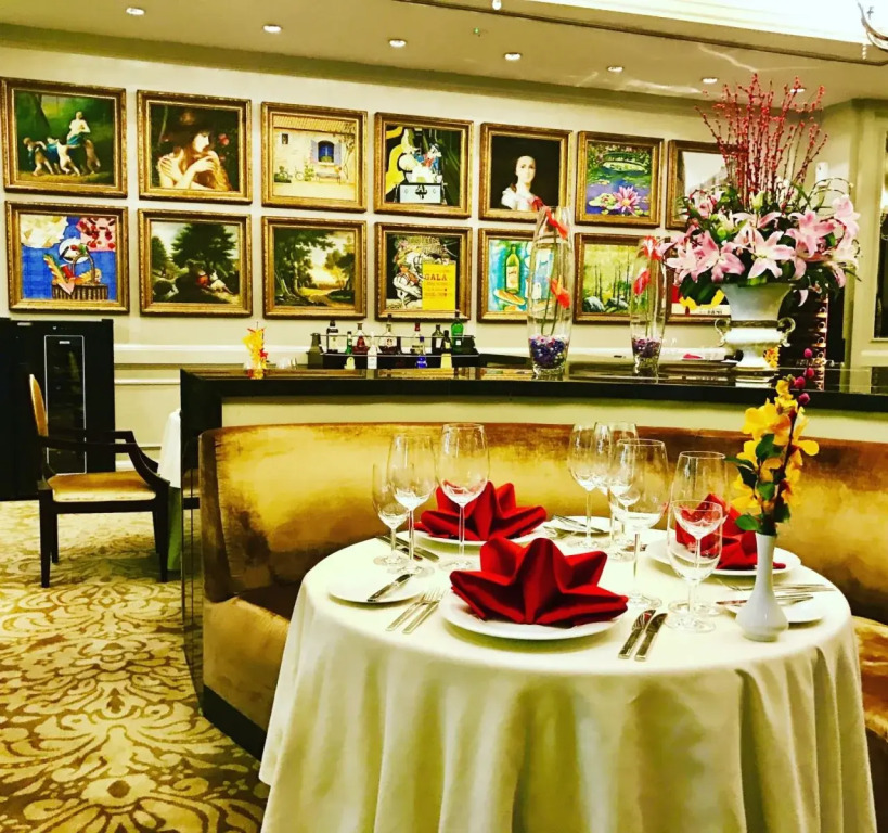 NagaWorld Hotel & Entertainment Complex