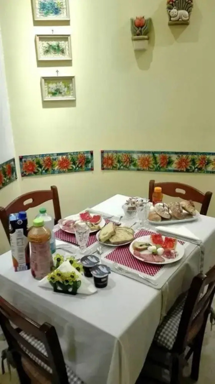 Gaias Room B&B