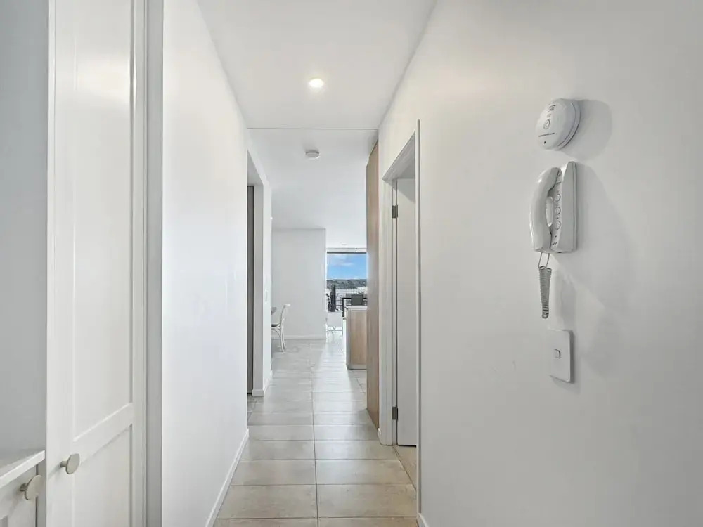 Deluxe 3-bed Unit With Views