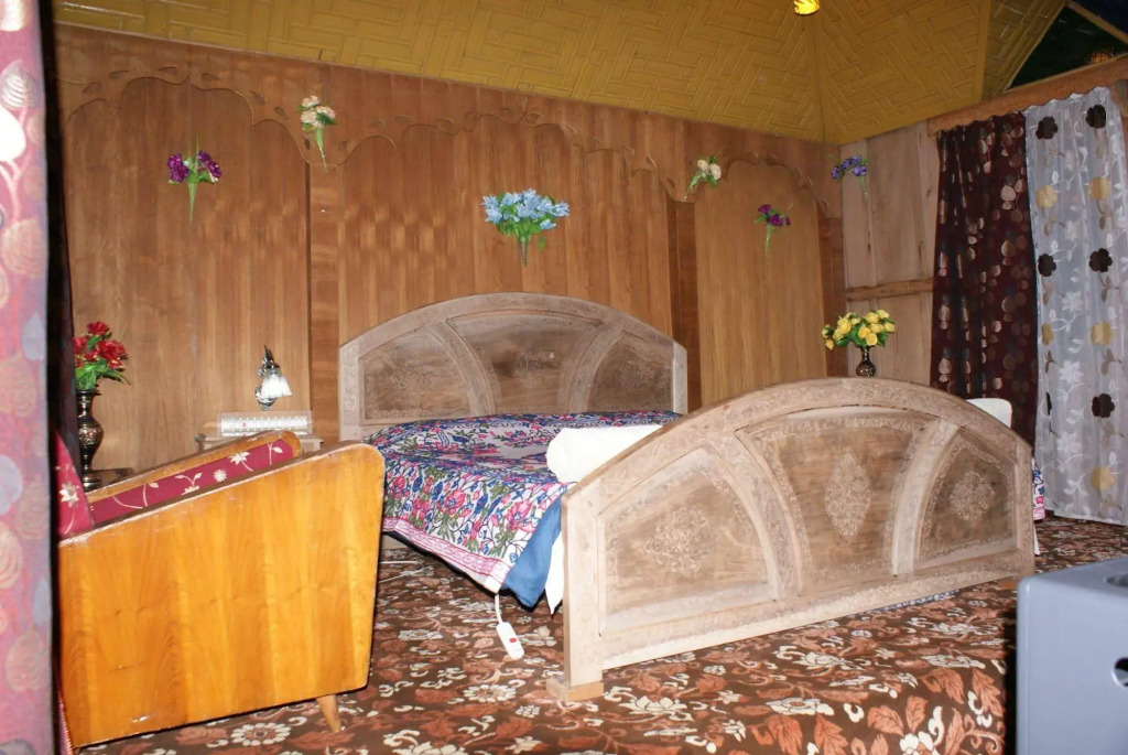 New Bul Bul Group Of Houseboats