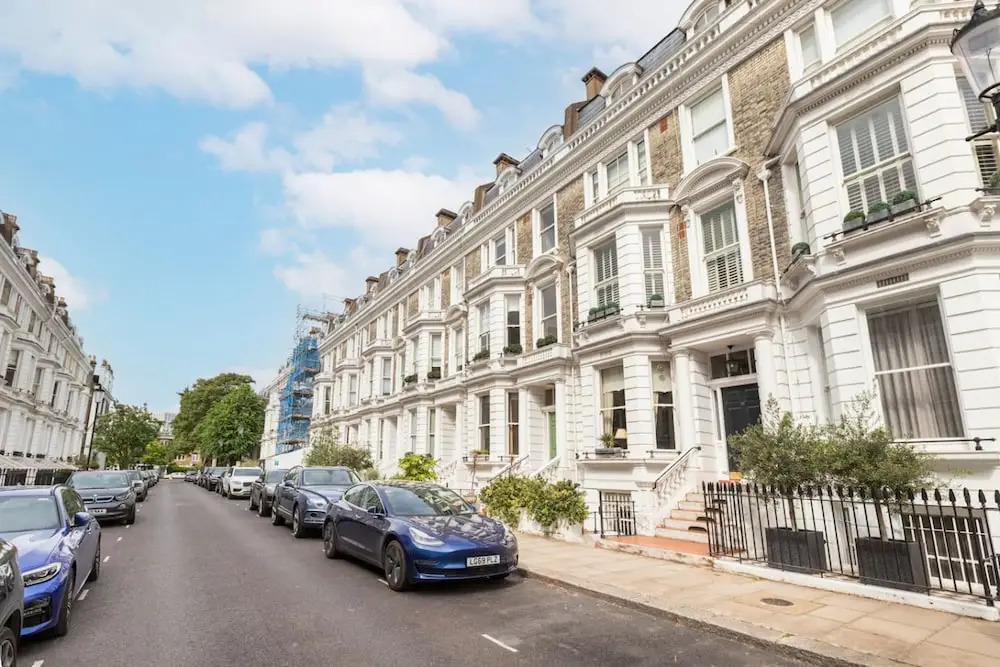 Green History 3 Bedrooms in Kensington