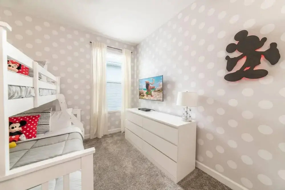 Super Cozy- Sleeps 22 w Pool Amenities Pass