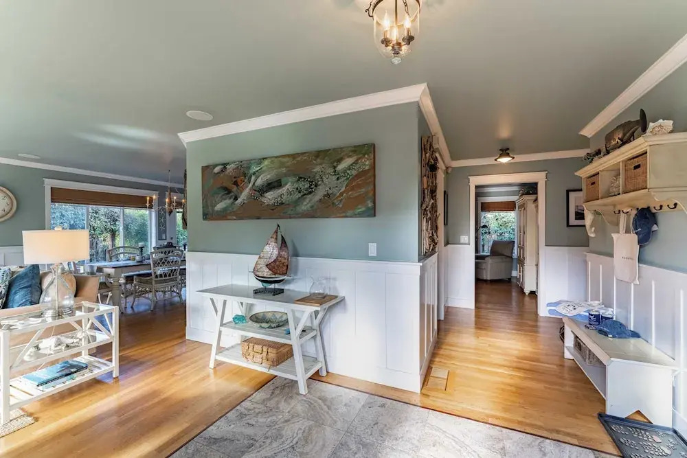 Truly a Treasure by Avantstay Walk to Beach, Patio