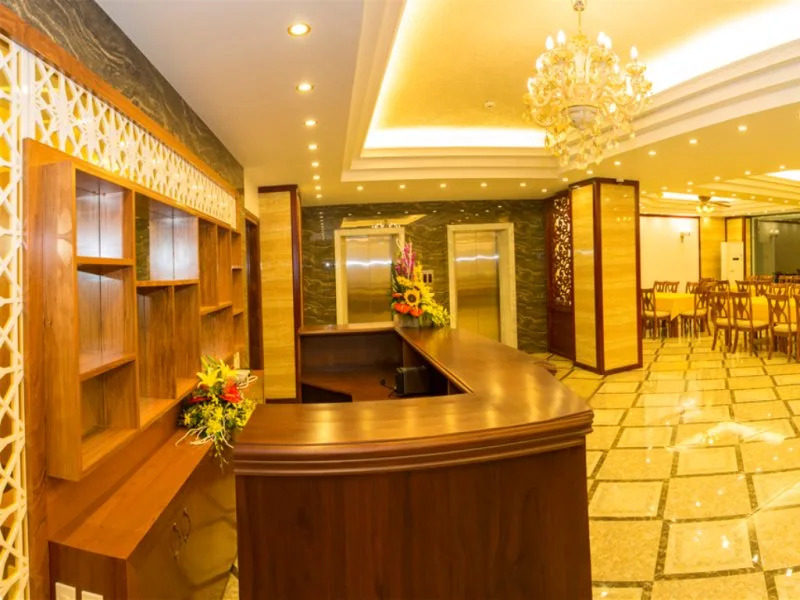 79 Luxury Halong