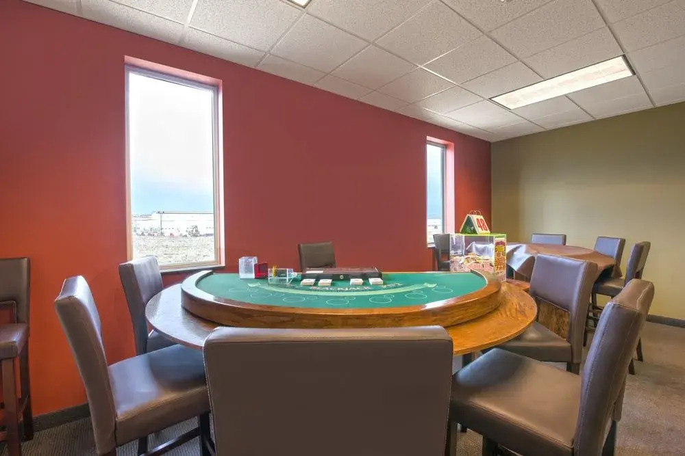 Ramada Williston