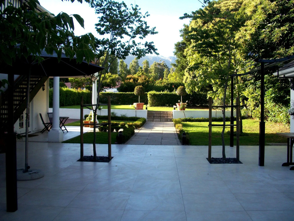 Constantia White Lodge Guest House