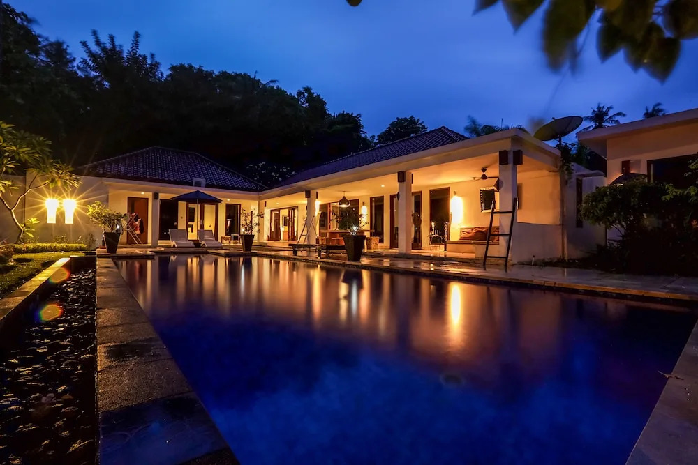 Riley's Retreat