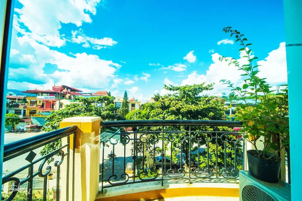 Phadin Hotel