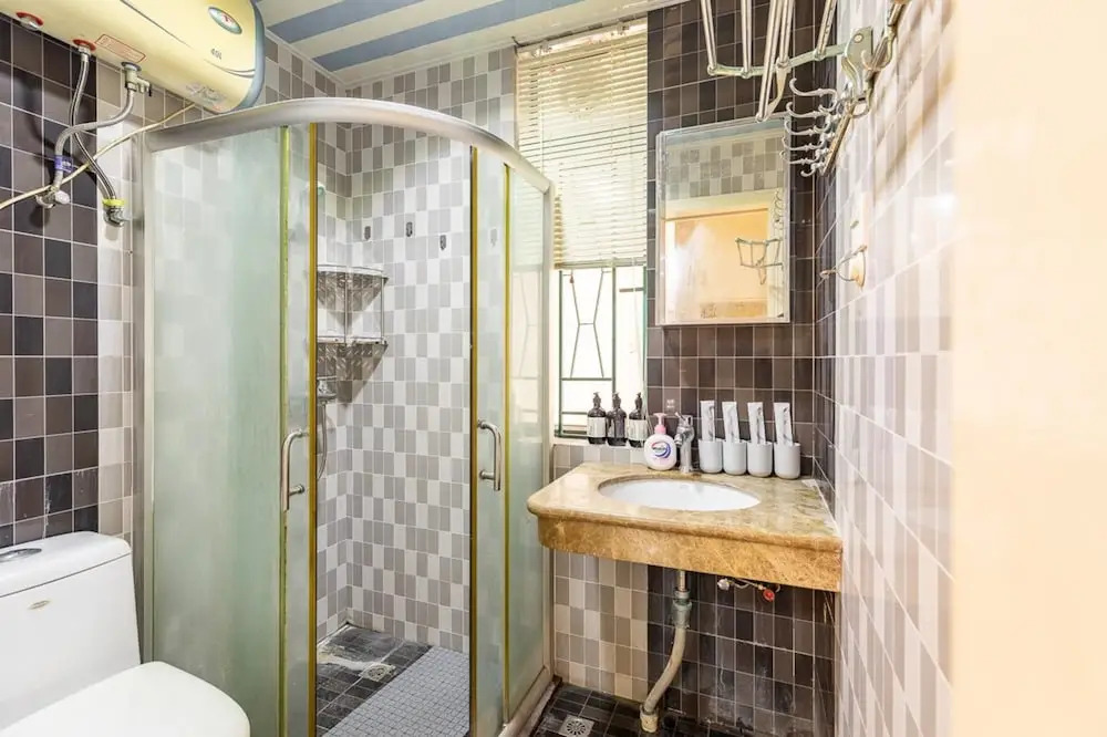 Locals Boutique Apartment Qianshan No.9