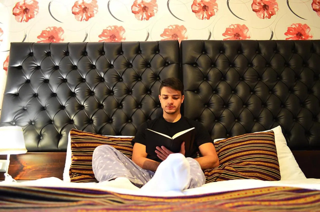 Ureta Hotel