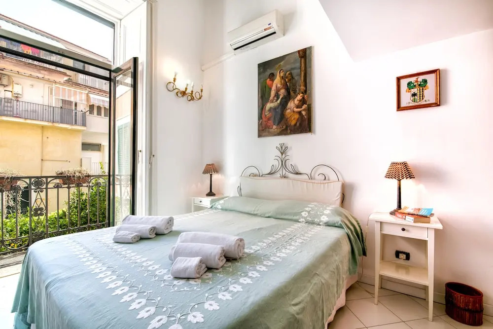 Upscale Central Amalfi Apartment In 19th-century Building
