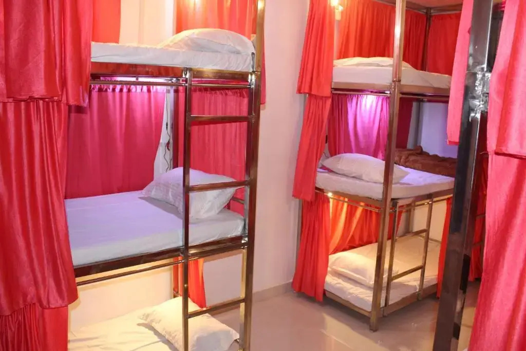 Sunset Backpackers Hostel