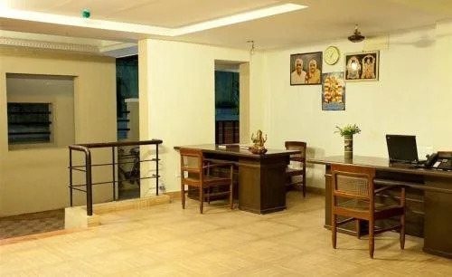 Hotel Mamalla Inn