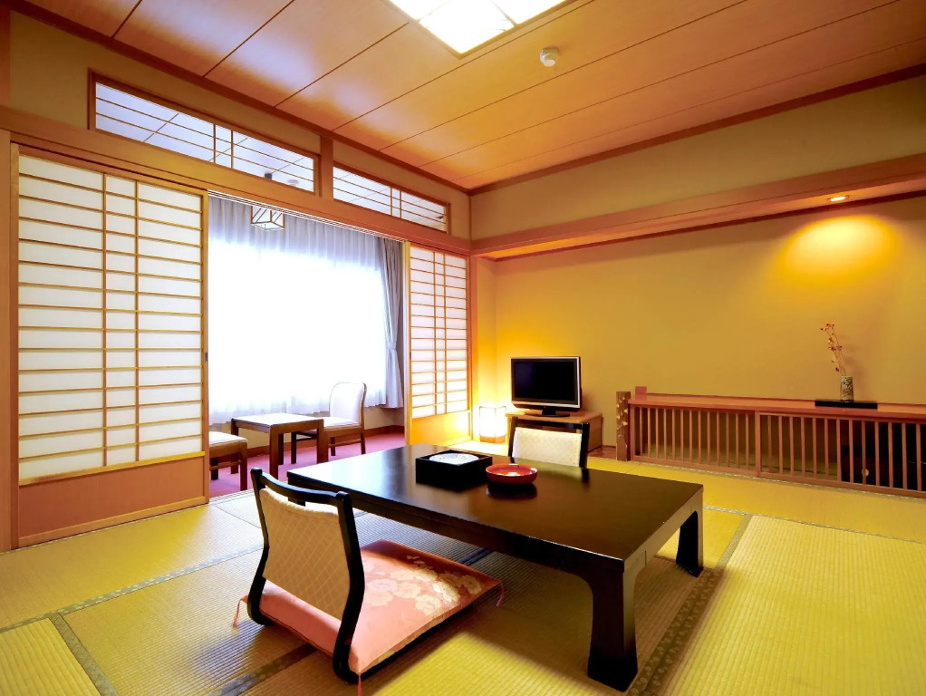 Yumoto Itaya