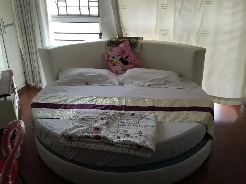 Yueliangwan Fashion Hostel