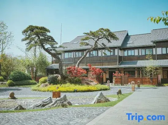 Yangzhou Tangcheng Shuiyun Resort Hotel