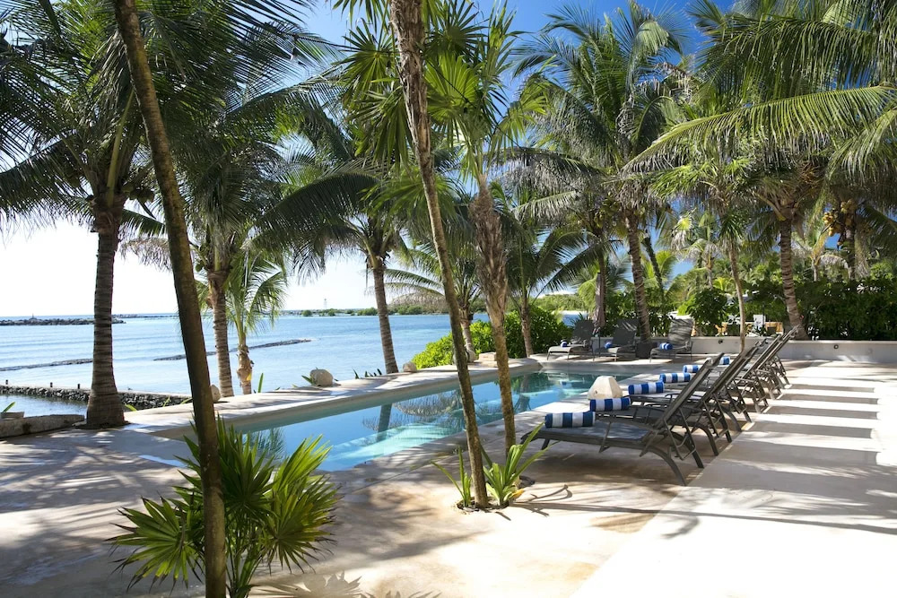 Hacienda Corazon 7-10BR Villa Full Staff By RMH