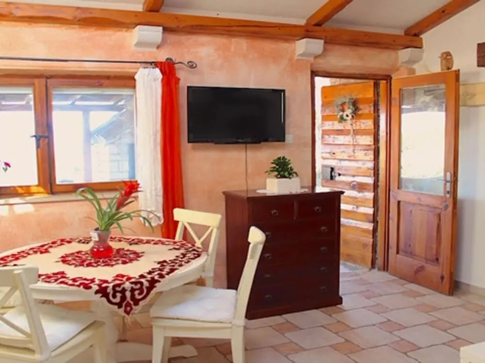 Enticing Holiday Home in Korčula Near Seabeach