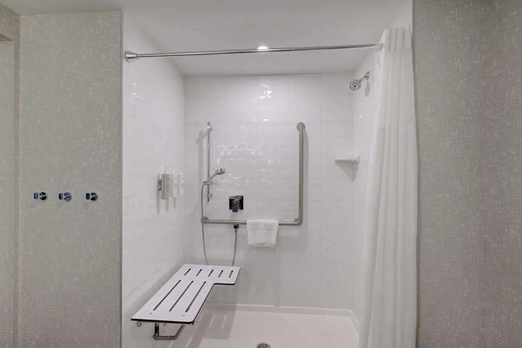 Hampton Inn & Suites by Hilton Burlington Toronto