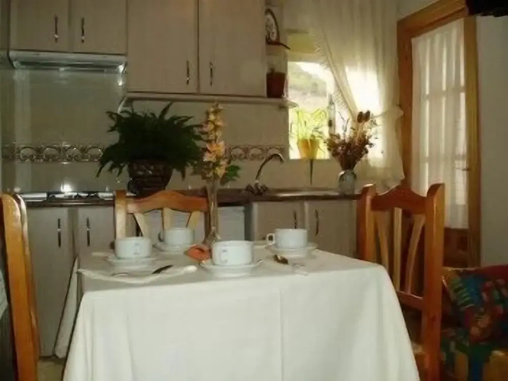 Apartamentos Jucar