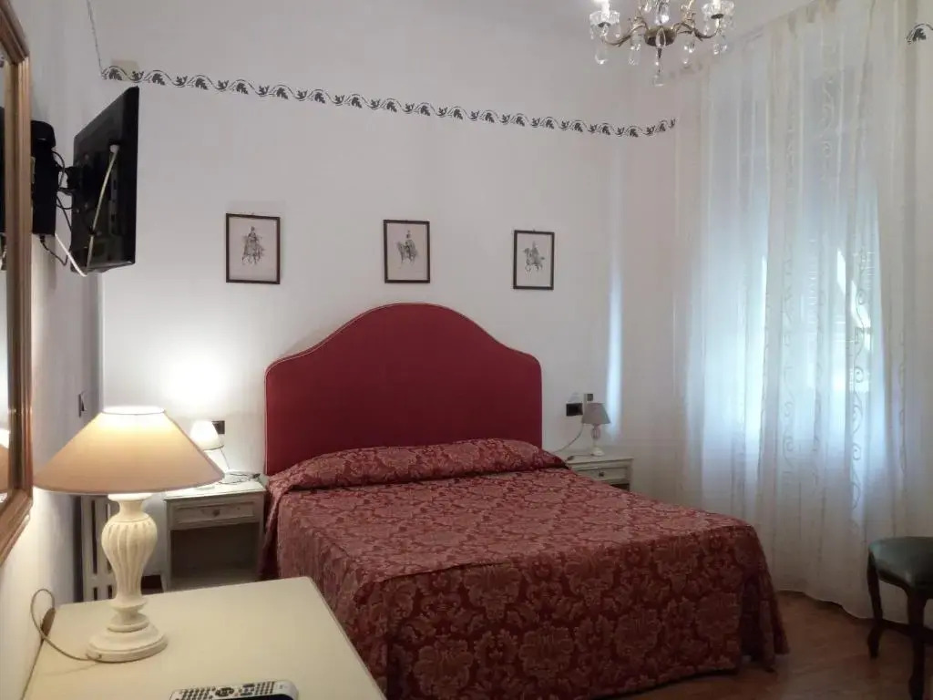 Hotel La Vela-Castello Il Rifugio