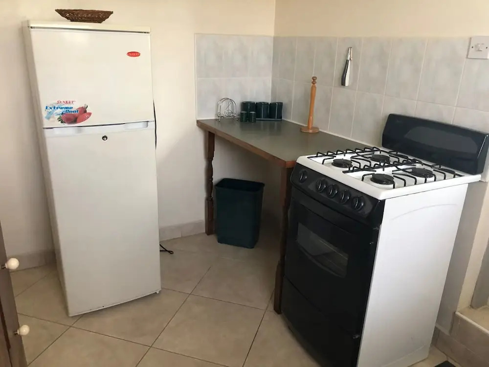 Palm Paradise Guest House and 2 Apartments