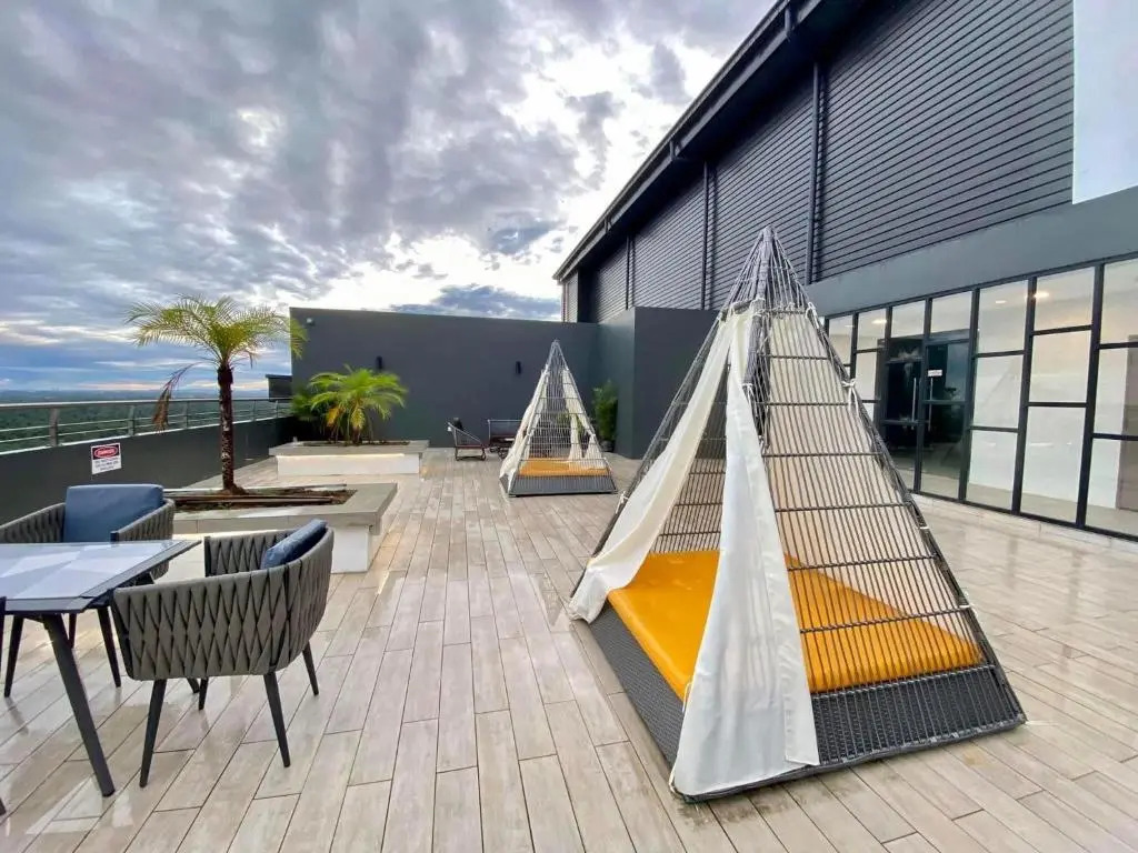 Premium Swanhouse no.SiX with 3bedrooms Condo