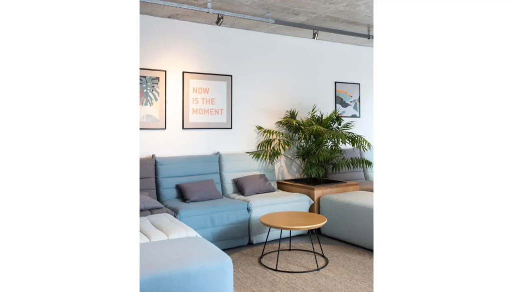 Charlie em POA - Studio Moderno com Coworking e Lavanderia