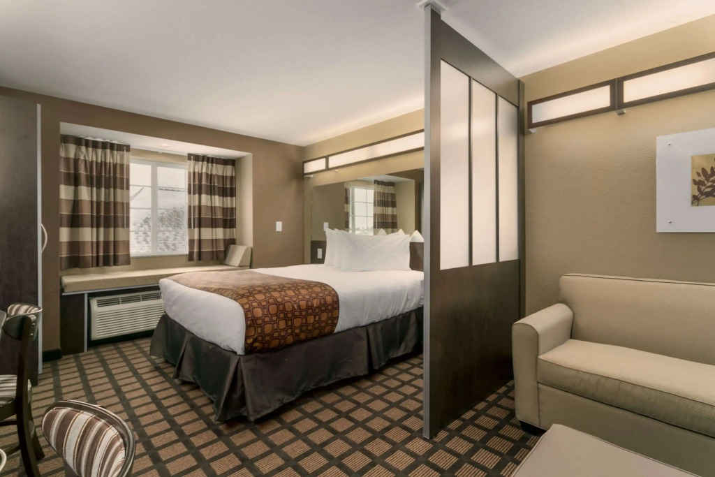Microtel Inn & Suites by Wyndham Minot