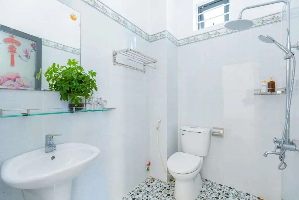 Hoàng My Villa C2-52 Free Hồ bơi, Bida, Karaoke, Thang máy