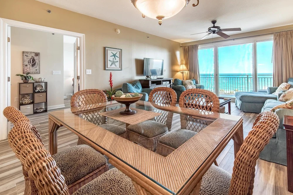 Sterling Shores 818
