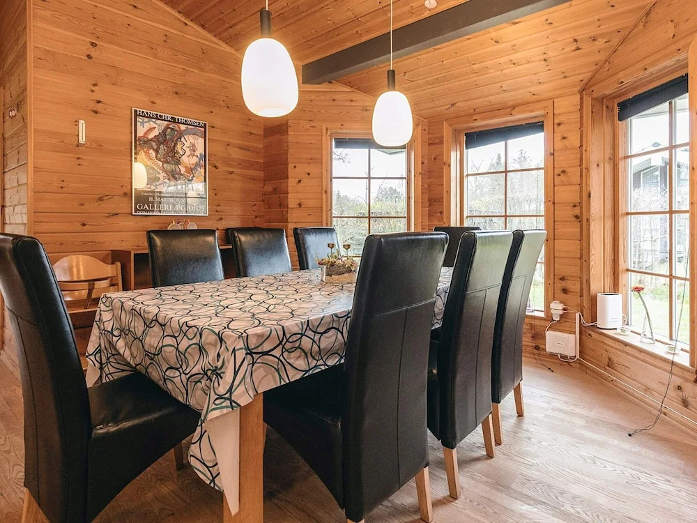 8 Person Holiday Home in Hadsund-by Traum