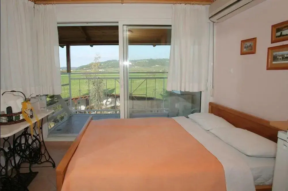 Xanthos Rooms