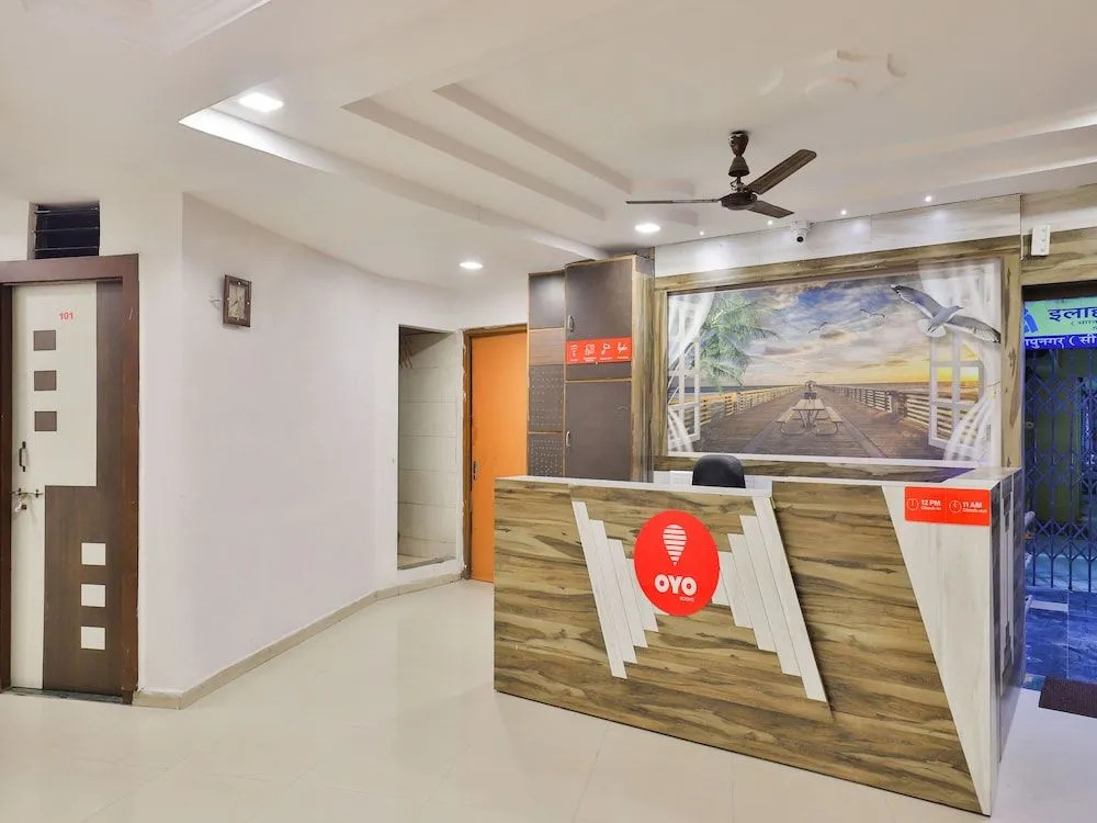 OYO 13141 Aniket Inn
