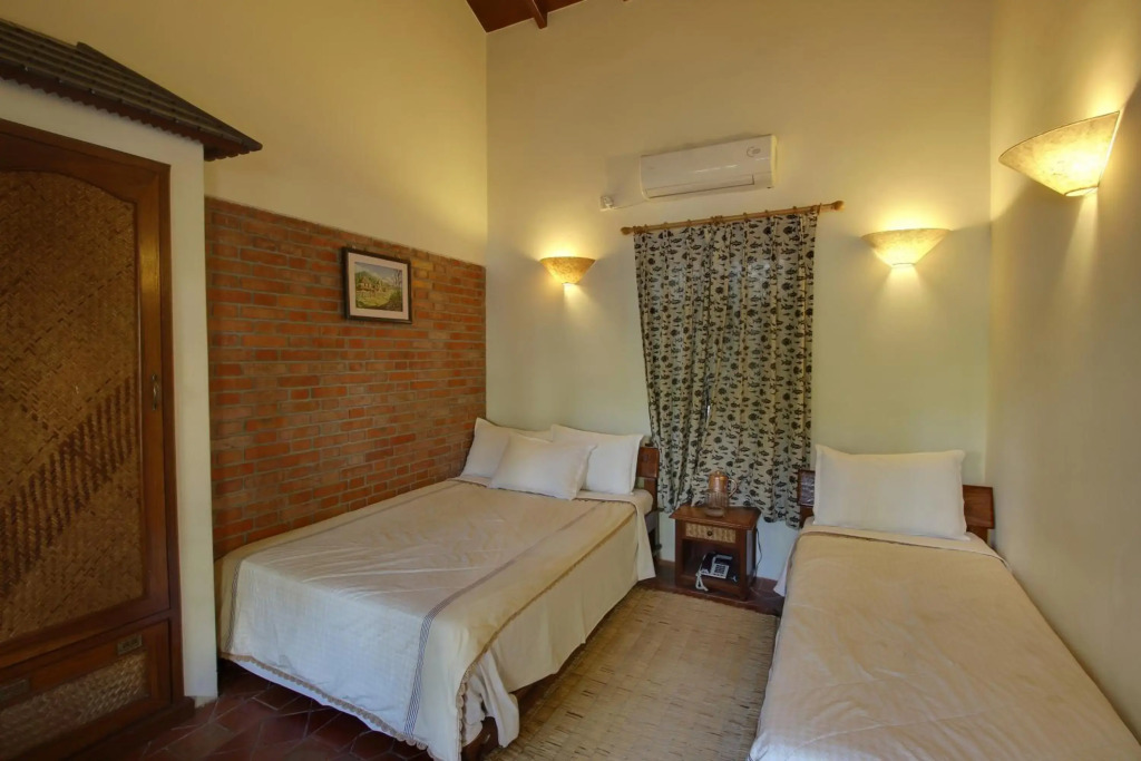Vardan Resort n Apartment