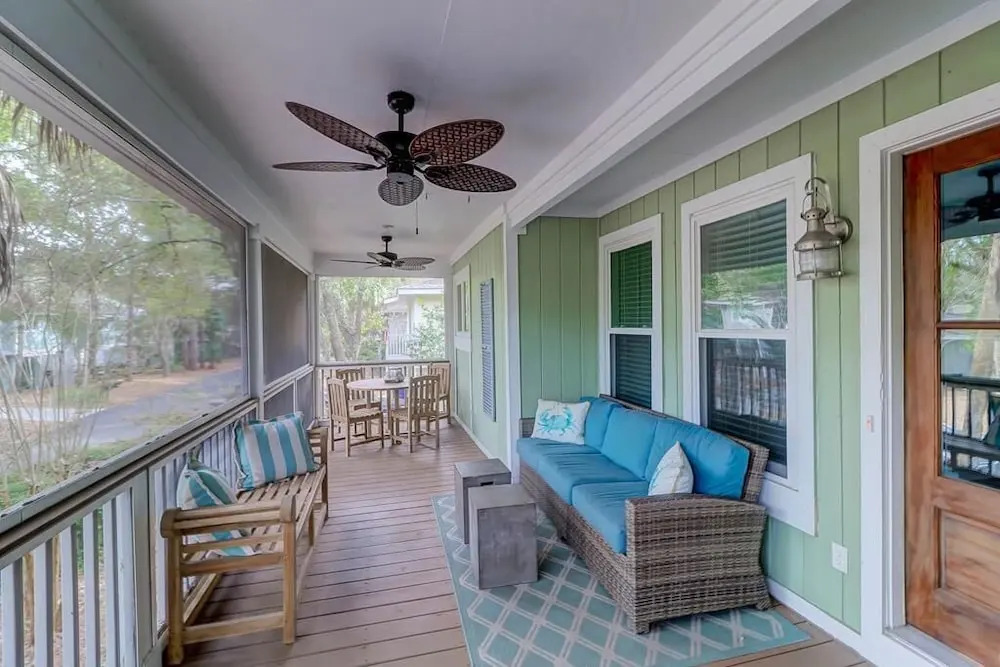 35 Twin Oaks