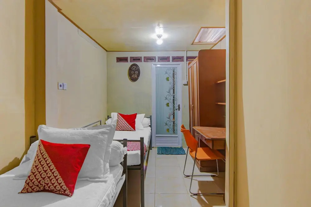 Reddoorz Syariah near tirtasari sonsang dan banto royo