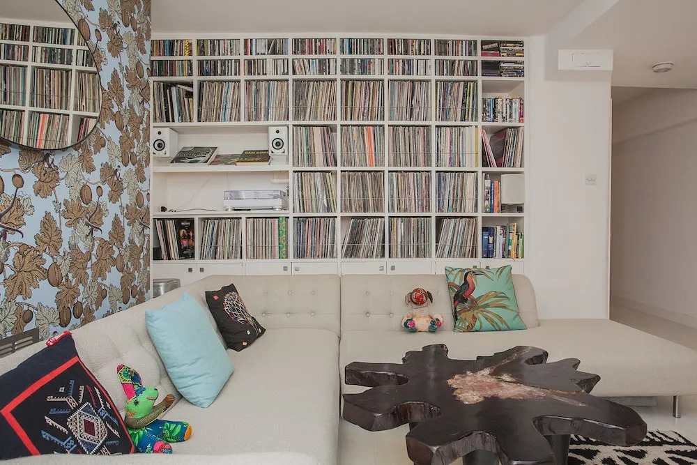 2 Bedroom Flat Near Portobello With Garden