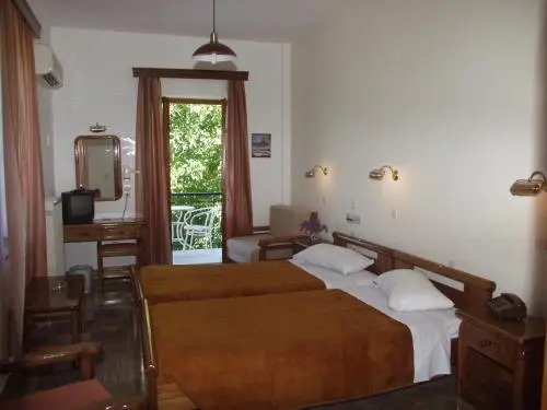 Hotel Adonis