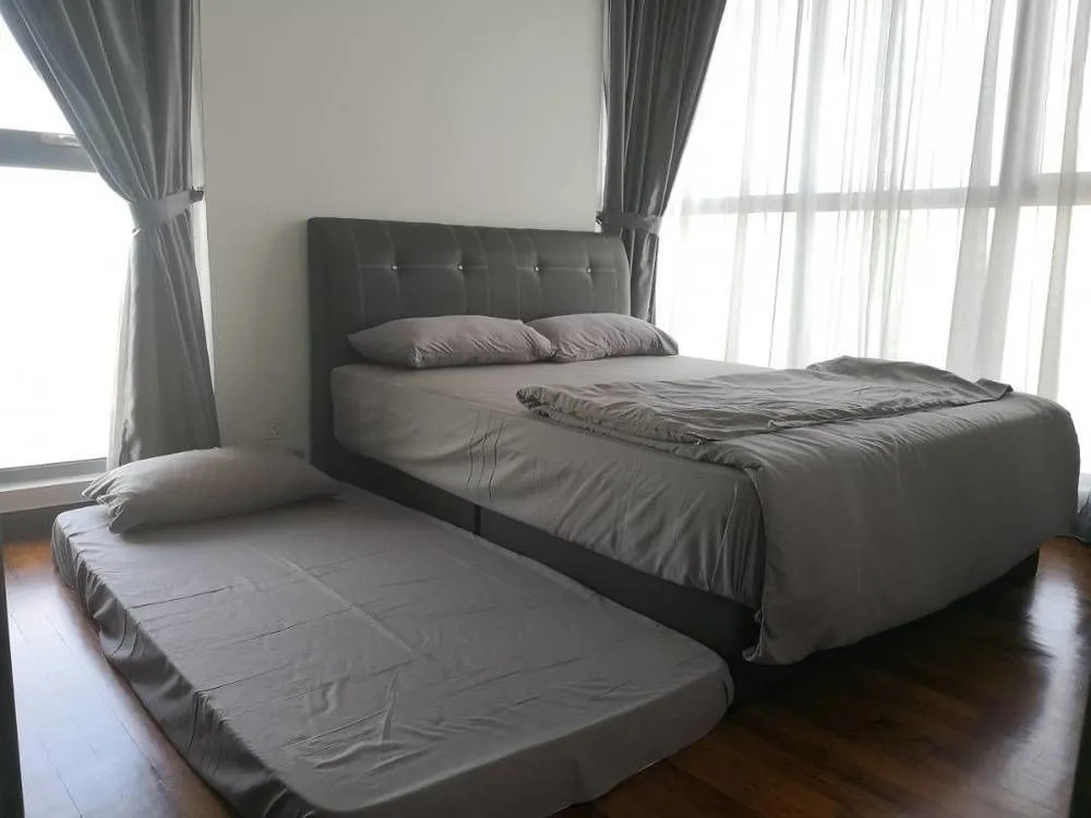 Vinz at Silverscape Luxury Residence