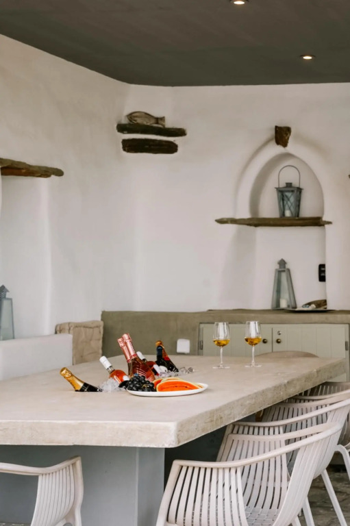 Maison Simone with private heated infinity pool & spectacular sea view