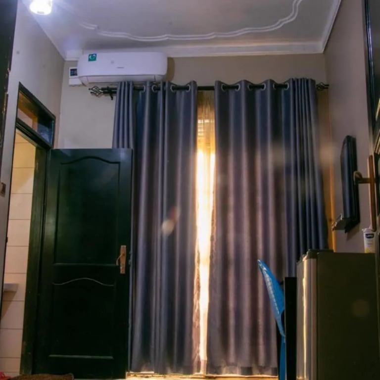 Albertine Rock Hotel