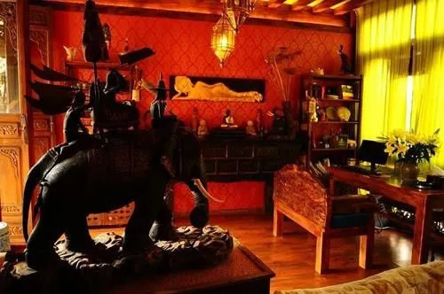 Lijiang Ancient City Ayutaya Hostels